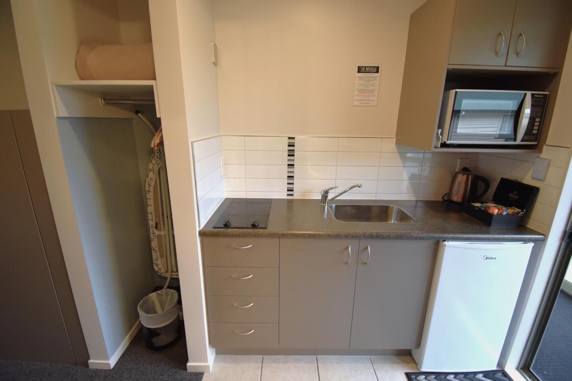 La Rochelle Motel Akaroa Szoba fotó