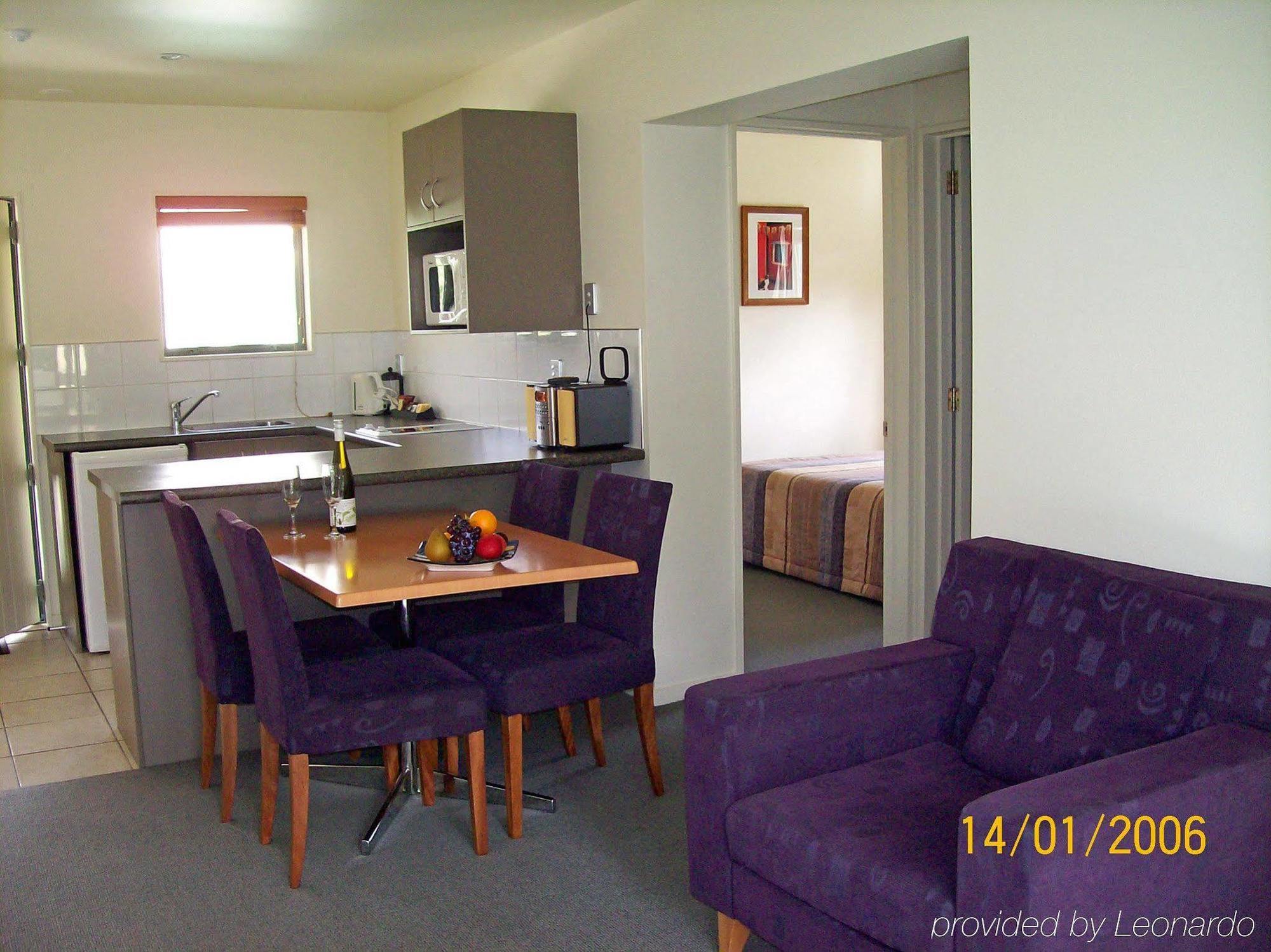 La Rochelle Motel Akaroa Szoba fotó